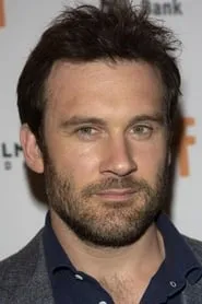 Image of Clive Standen