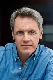 Image of Mark Moses
